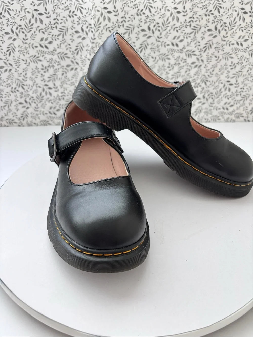 Black Platform Mary Jane Shoes Womens 8 EU 39 Chunky Lug Sole Buckle Strap